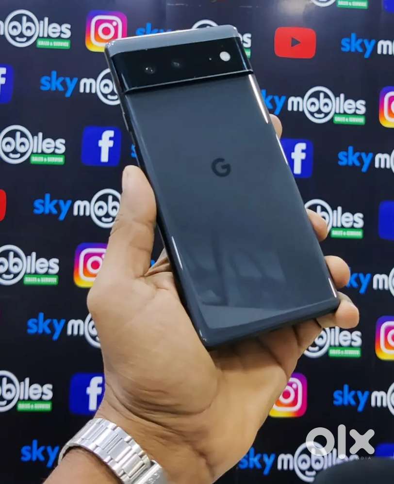 Sky mobiles, second mobiles Bajaj finance available