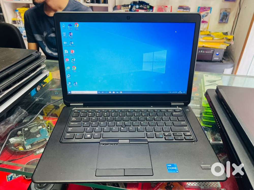 Dell i5 5th gen 16gb ram 256gb ssd backlight keyboard Brand new A++