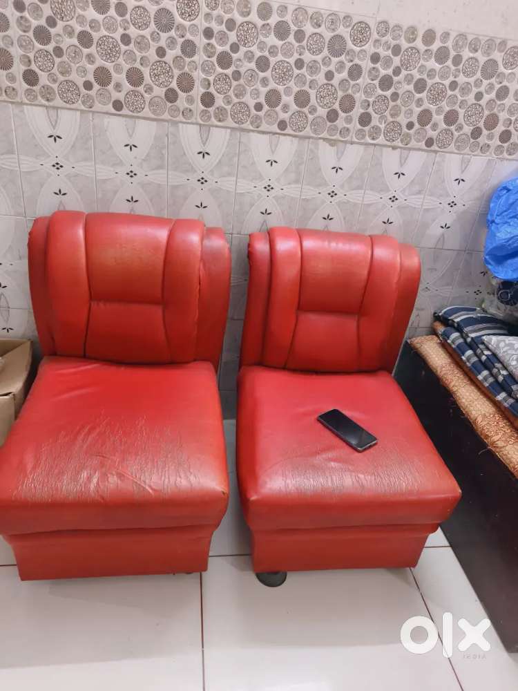 Single bed, sofas, chairs, almirah and steel jula for sale