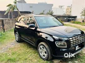 Hyundai Venue 1.2 S Plus, 2022, Petrol