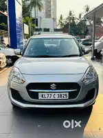 Maruti Suzuki Swift AMT VXI, 2022, Petrol