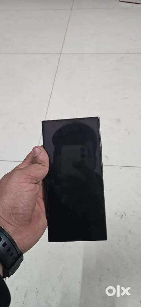 S24 ultra good condition and 5 cover up to 6k