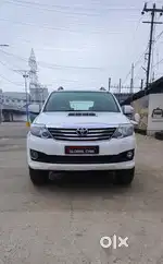 Toyota Fortuner 3.0 4x2 Automatic, 2012, Diesel
