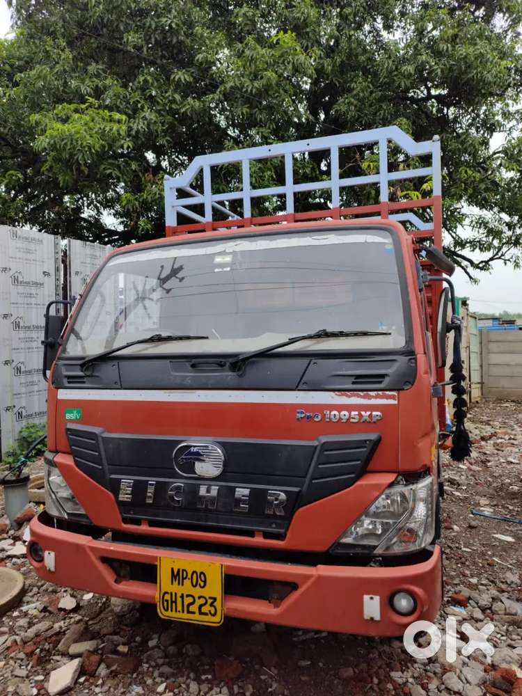 Eicher pro1095xp