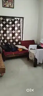 HOUSE REASONABLE RENT IN HILL DRIVE
