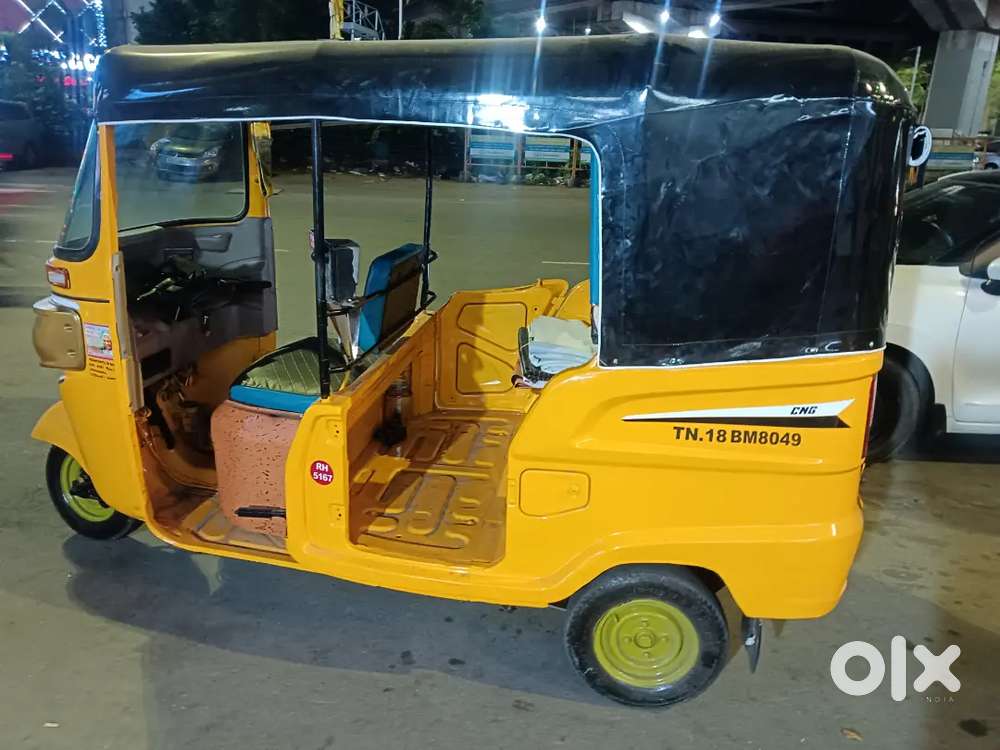 BAJAJ maxima   AUTO