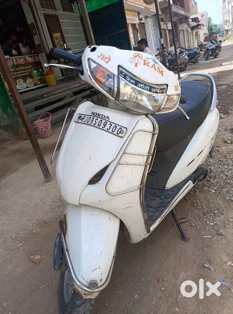 Argent sell 2014 Activa 110cC