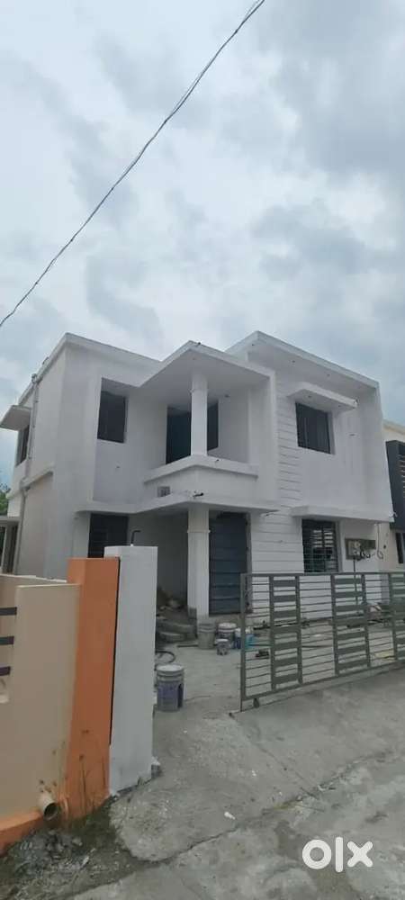 3 BEDROOM VILLA NEAR MEDICAL COLLEGE AND LULU MALL