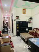 75 Gaj totally ready to move good house