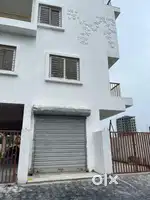 Shop for rent in G+4,street no 883