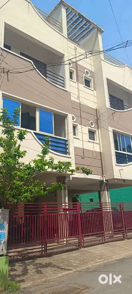 Sale FLAT Kolathur Surapet 1050 2BHK Lift 2nd floor 2 balconies CCP
