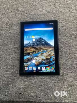 Lenovo TB \ 64gb \ 4gb \ 11inch display \ with bill and warranty