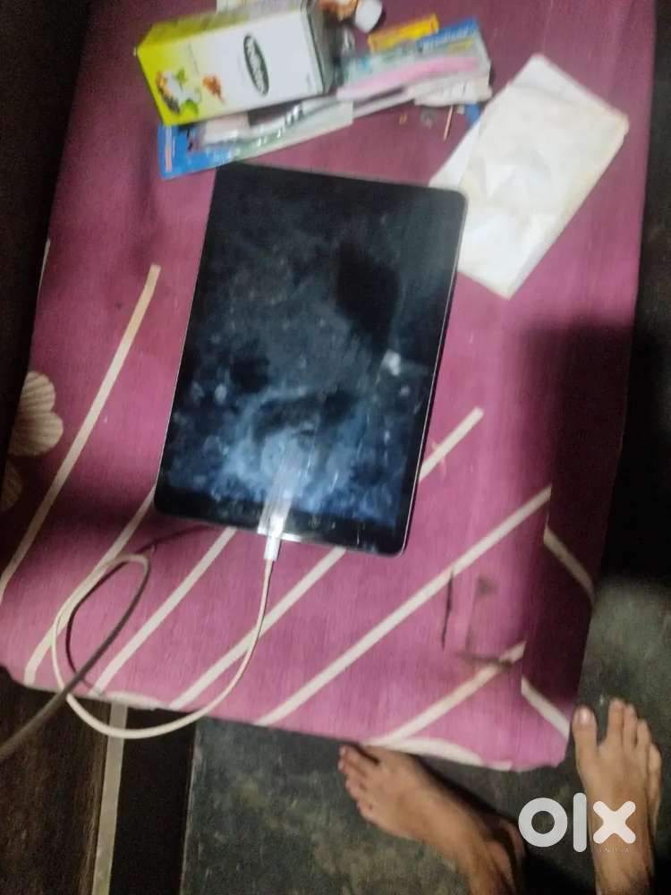 Ipad 9   Rs,24,000(good as new)