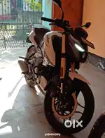15 months old pulsar n250 with 8k km run