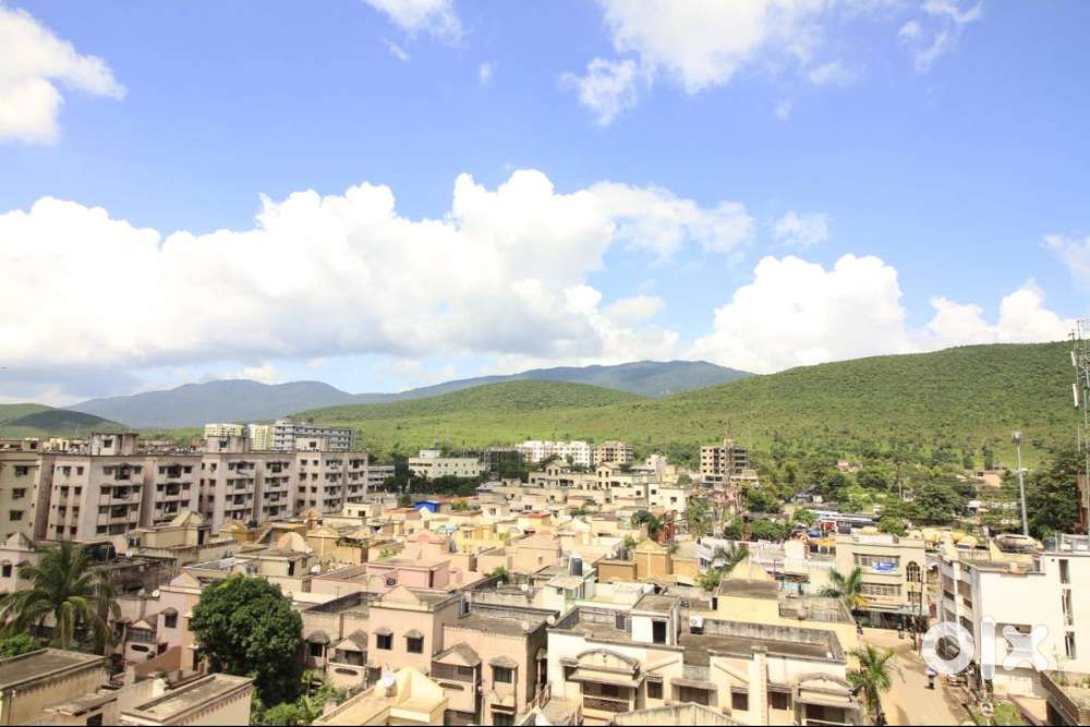LUCKY, 2 BHK FLAT for Immediate Sale in SAHARA CITY