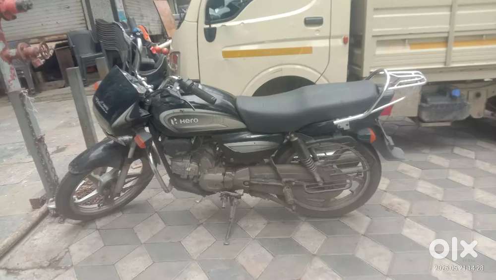 Model 2023 splendor plus