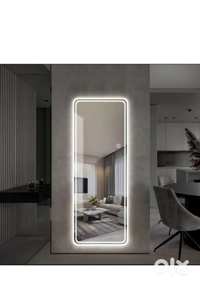 Accountant and stock manager