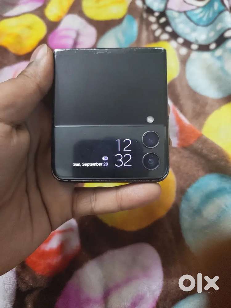 Samsung flip 3 front screen okay andr ki not working puri black