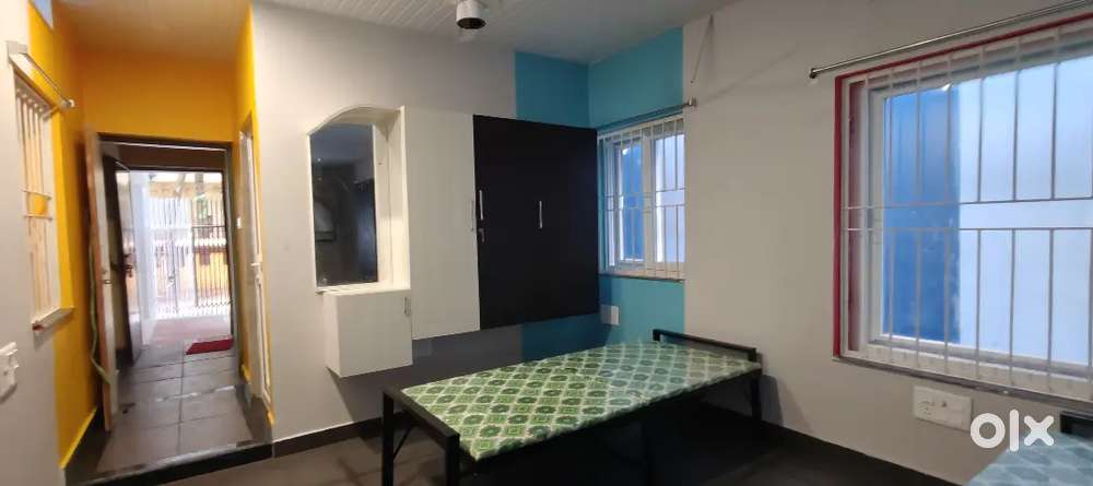 Pg ladies hostel(near ITER college)