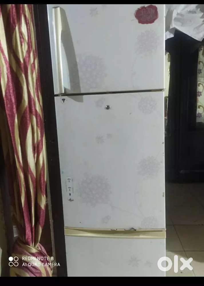 Lg refrigerator