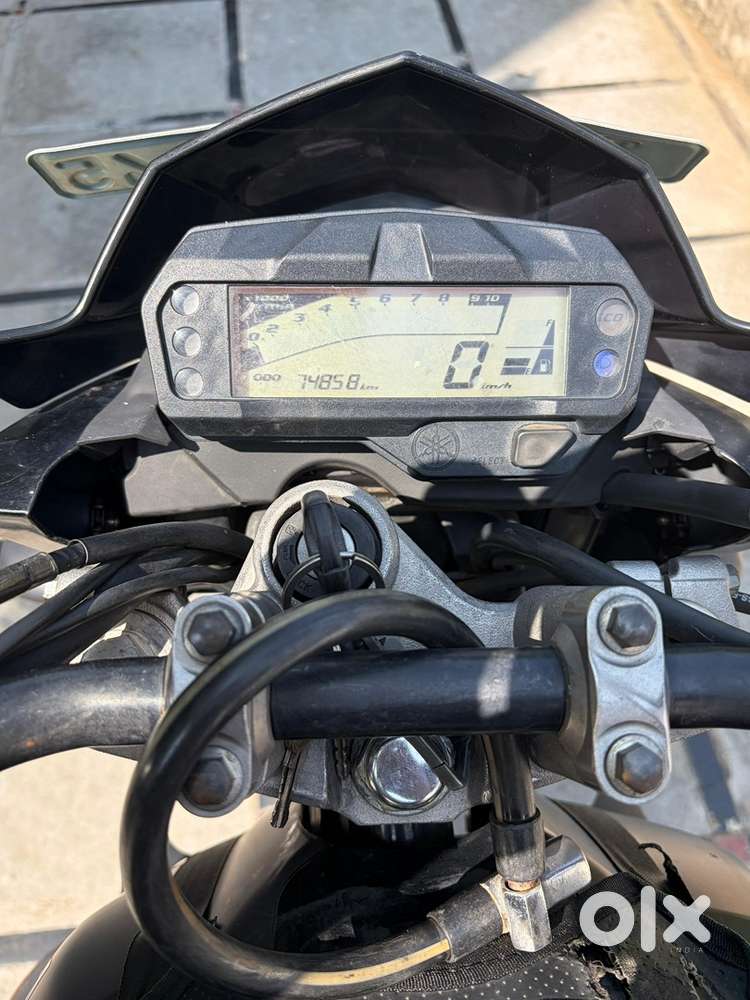 Yamaha FZS FR RR DISC