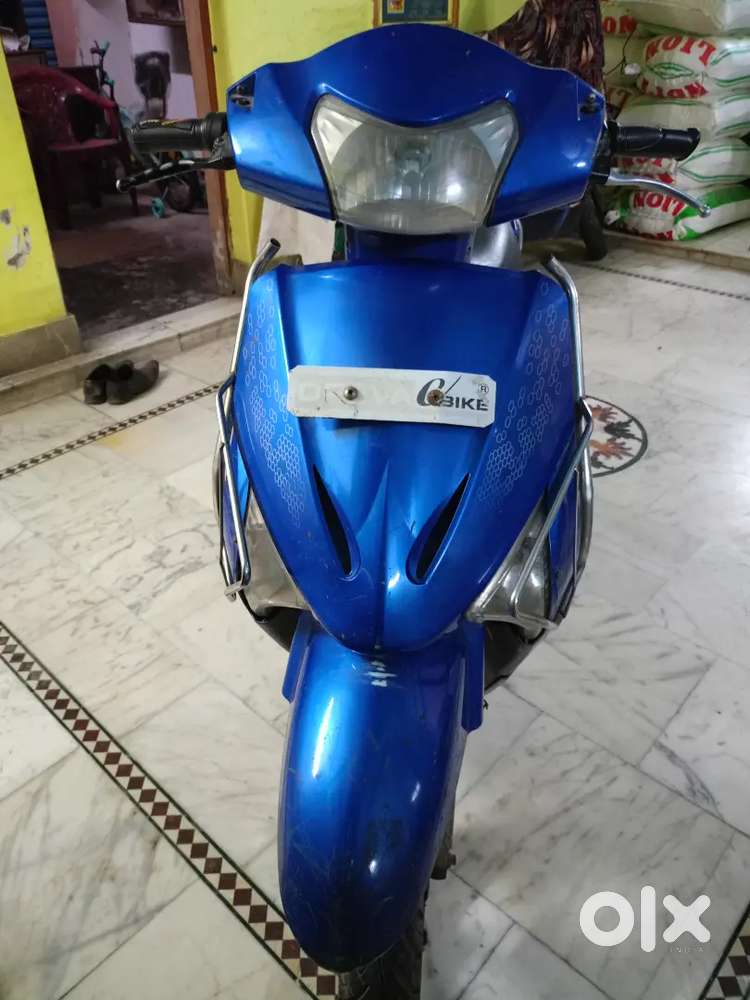 Oreva EV Scooty
