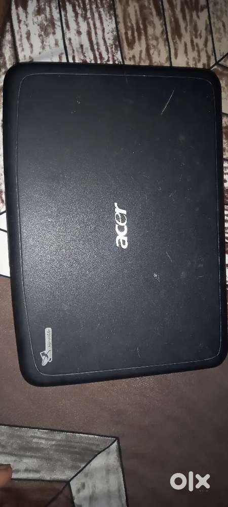 I want to sell my laptop but it is not workin properly