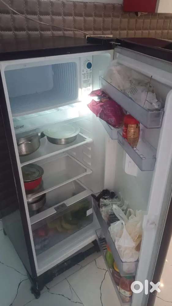 Single door fridge