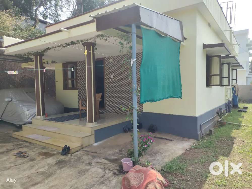 Indipendent house for sale in manjeshwar near beach road