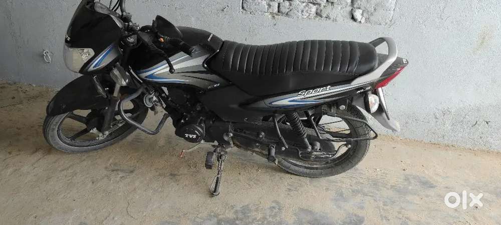 T v s स्पोर्ट्स बाइक