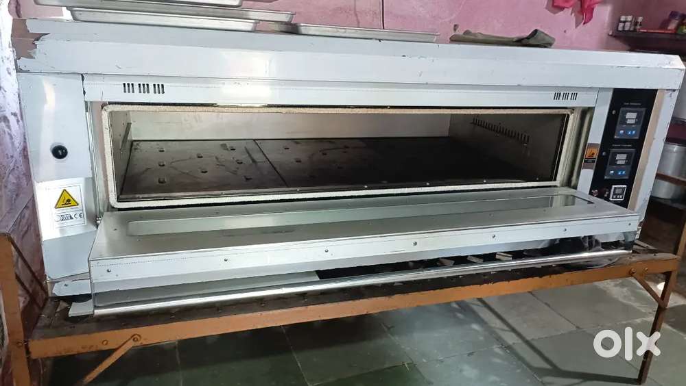 1 Deck 3 Tray Gas oven