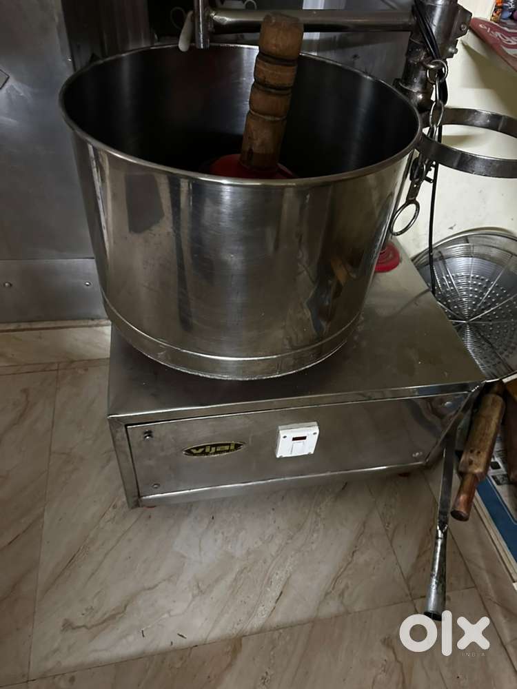 Grinder for sale near Mallareddy engineering college Maisammaguda
