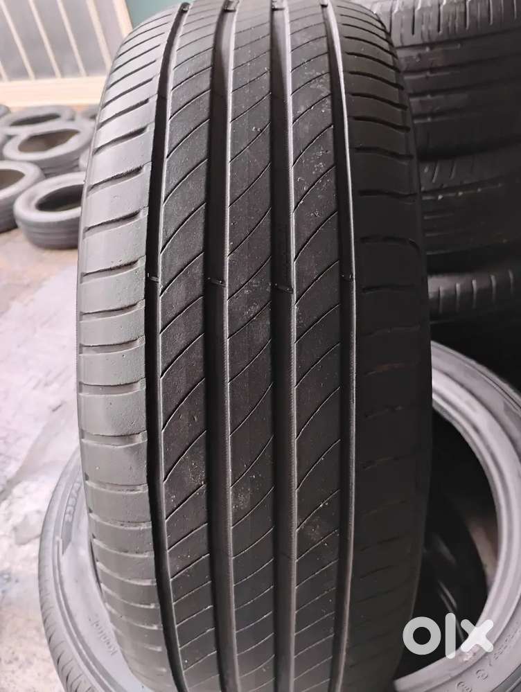 195 55 16 Michelin less used 4 tyres .