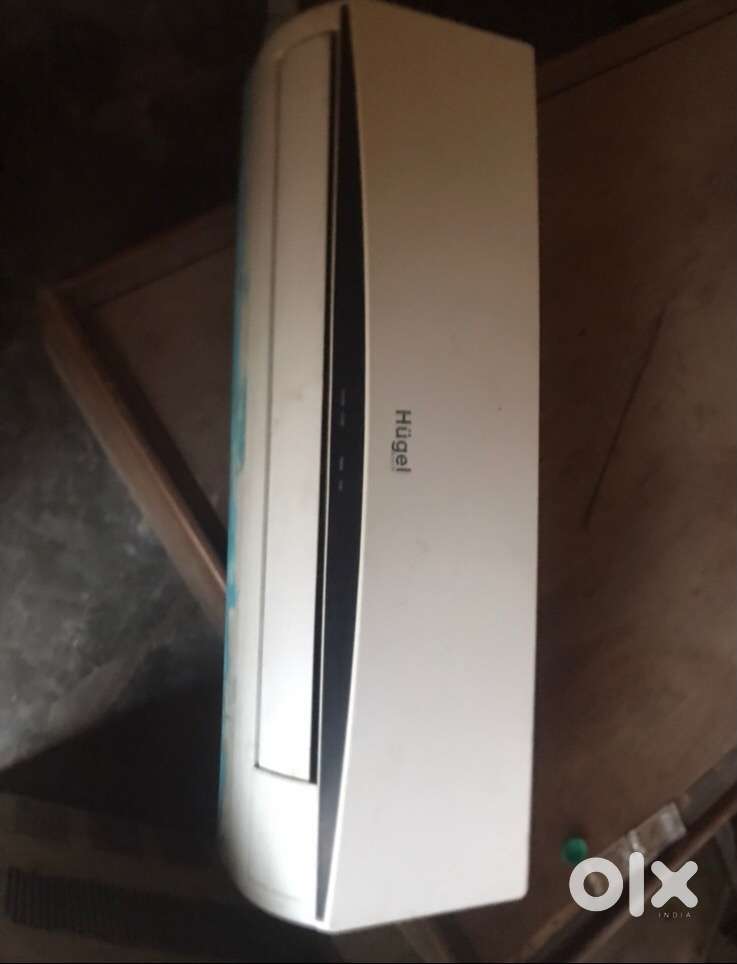 1 ton ac working good condition