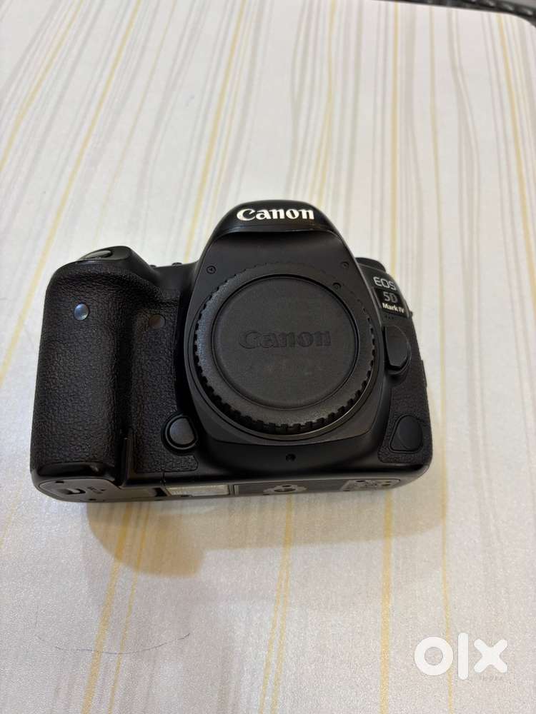 Canon 5d mark iv with 24-105mm