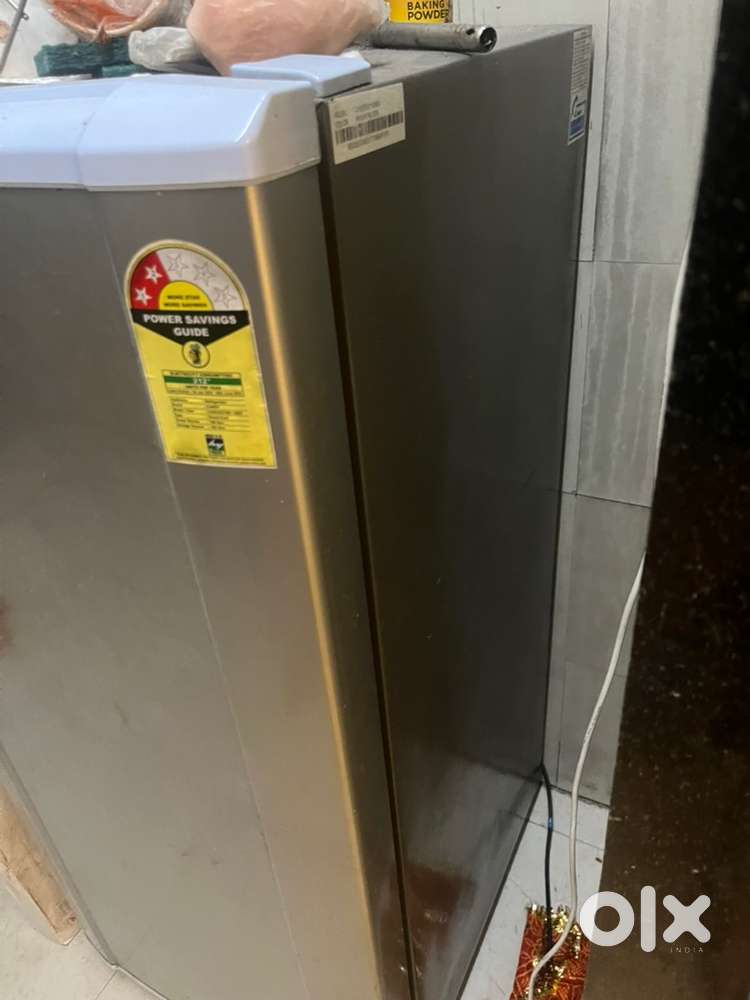 Single door fridge