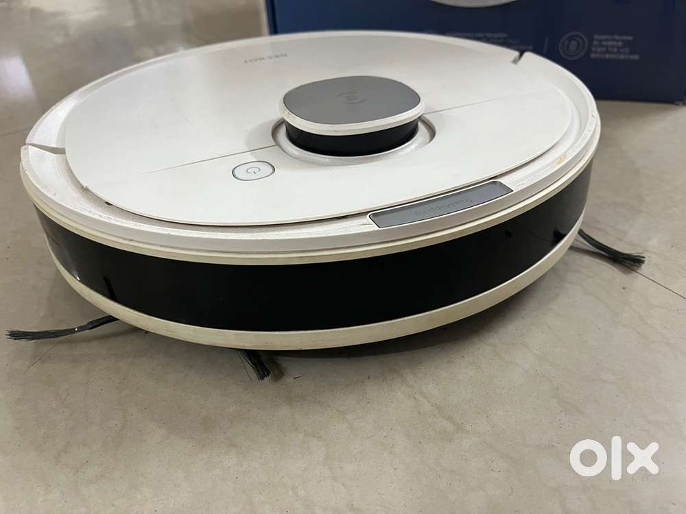 Ecovacs Robo vacuum