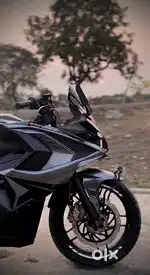 Pulsar rs200 in excellent condition check and buy