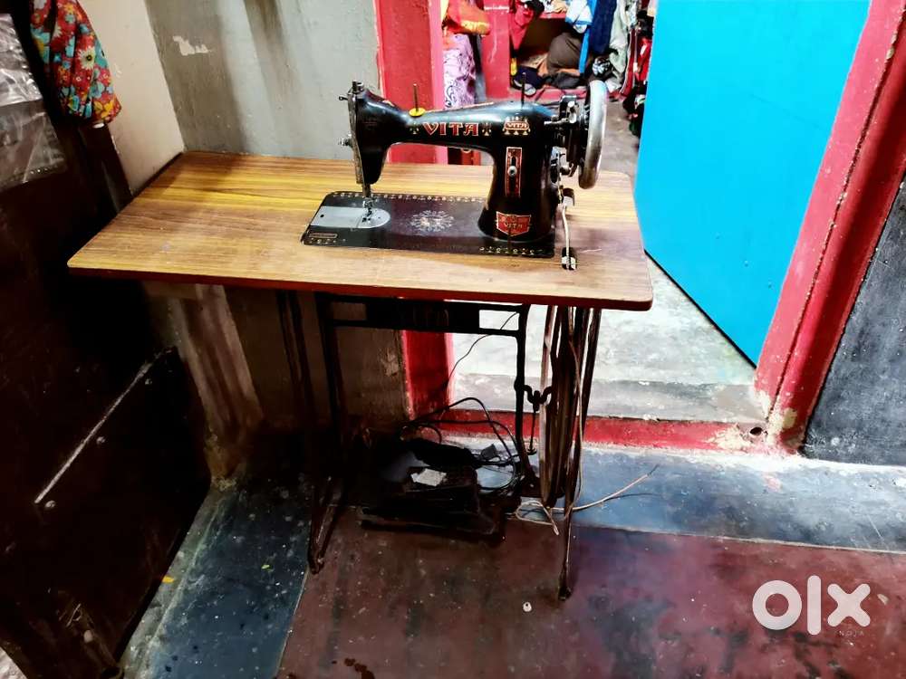 Tailor machine