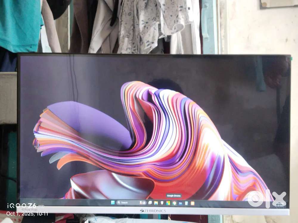 Zebronics monitor for sale ..only 3 days use 27 inch