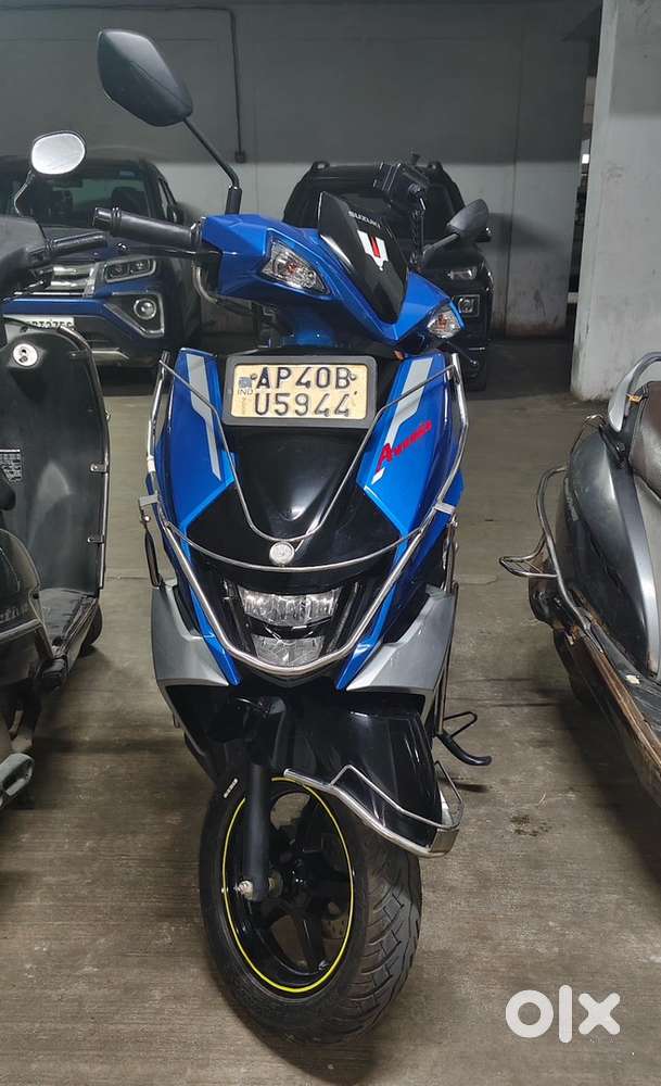 Suzuki aveenis 125cc