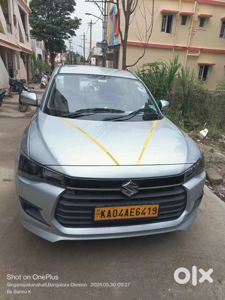 Driver for yellow board vehicle