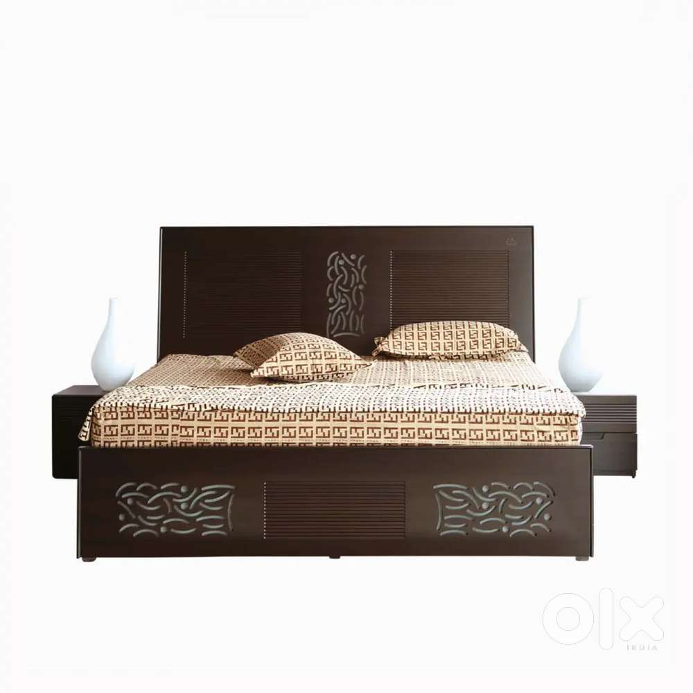 King Size Heavy Premium Bed for Sale