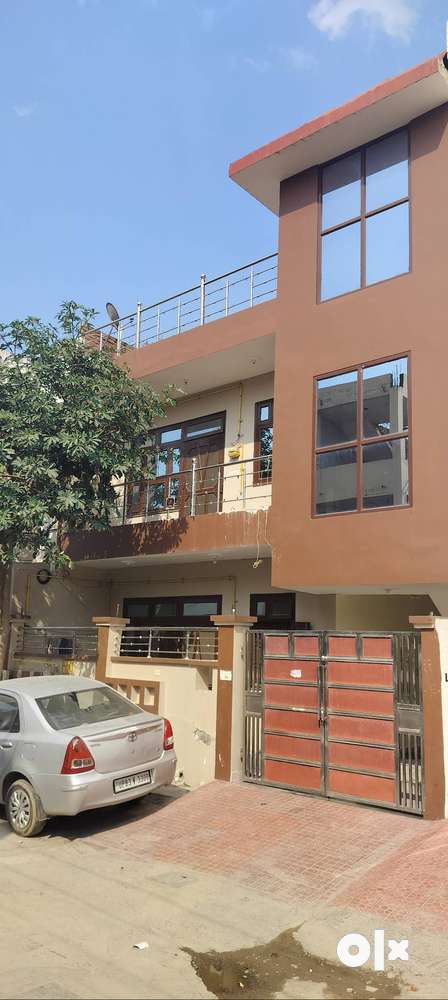 Available for Rent 2BHK: First Floor in Pushpanjali Vihar