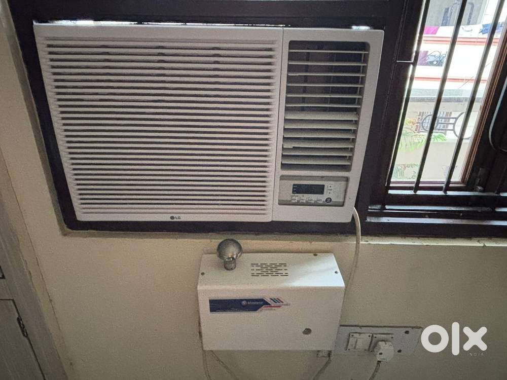 LG AIR CONDITIONER ( great condition )