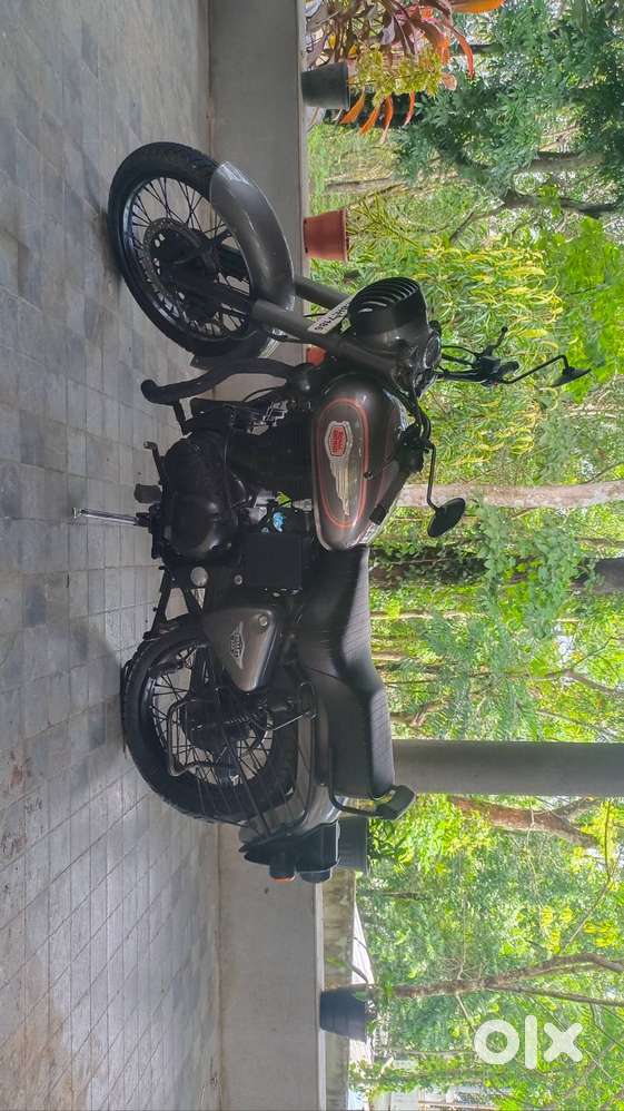 Bullet 500 cc , grey colour in good condition
