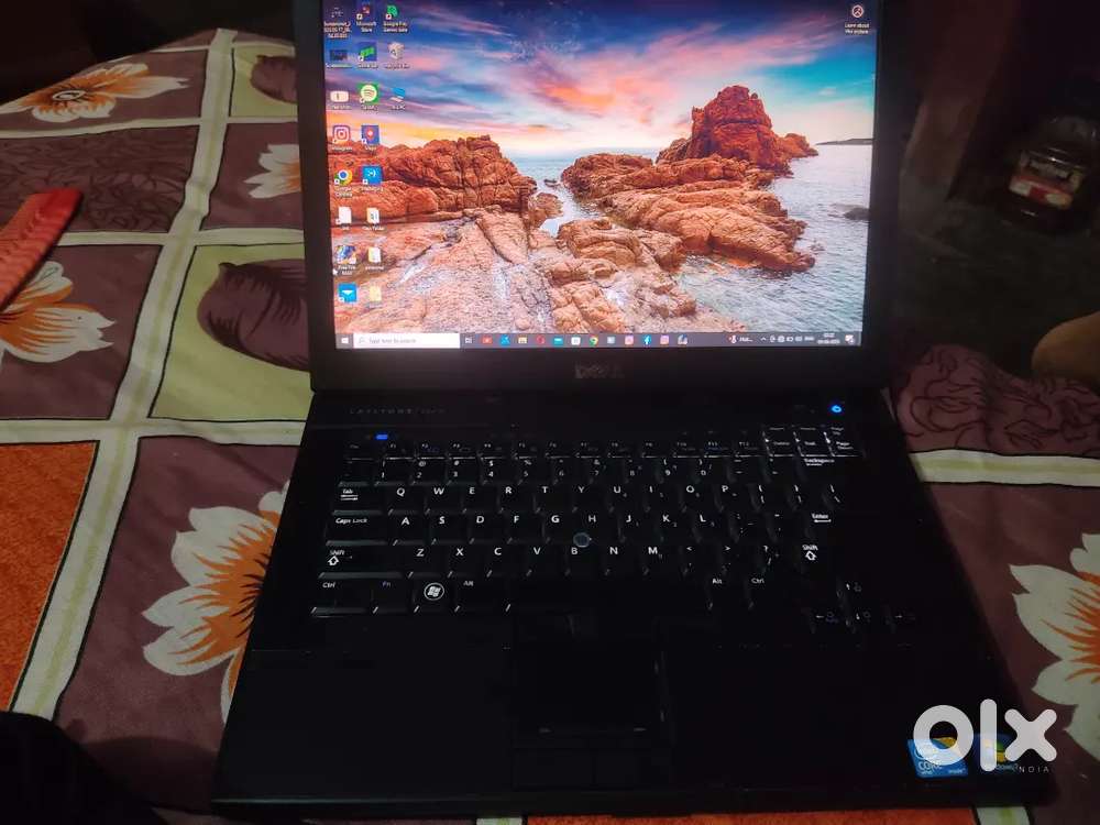 Dell i7 processor hai one years old only 15000