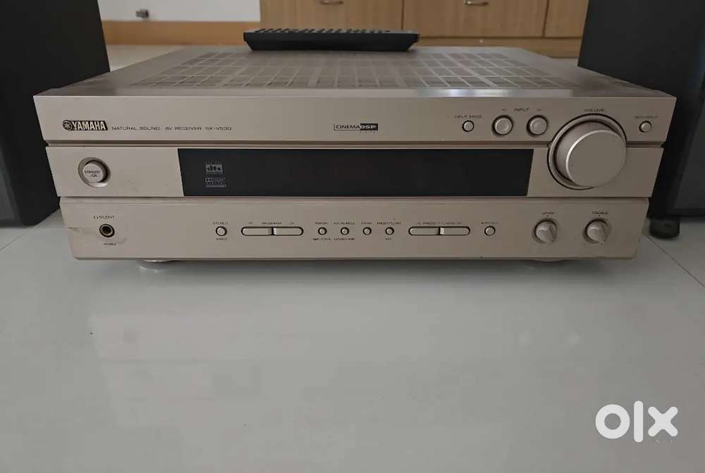 Yamaha Home Theatre with speaker