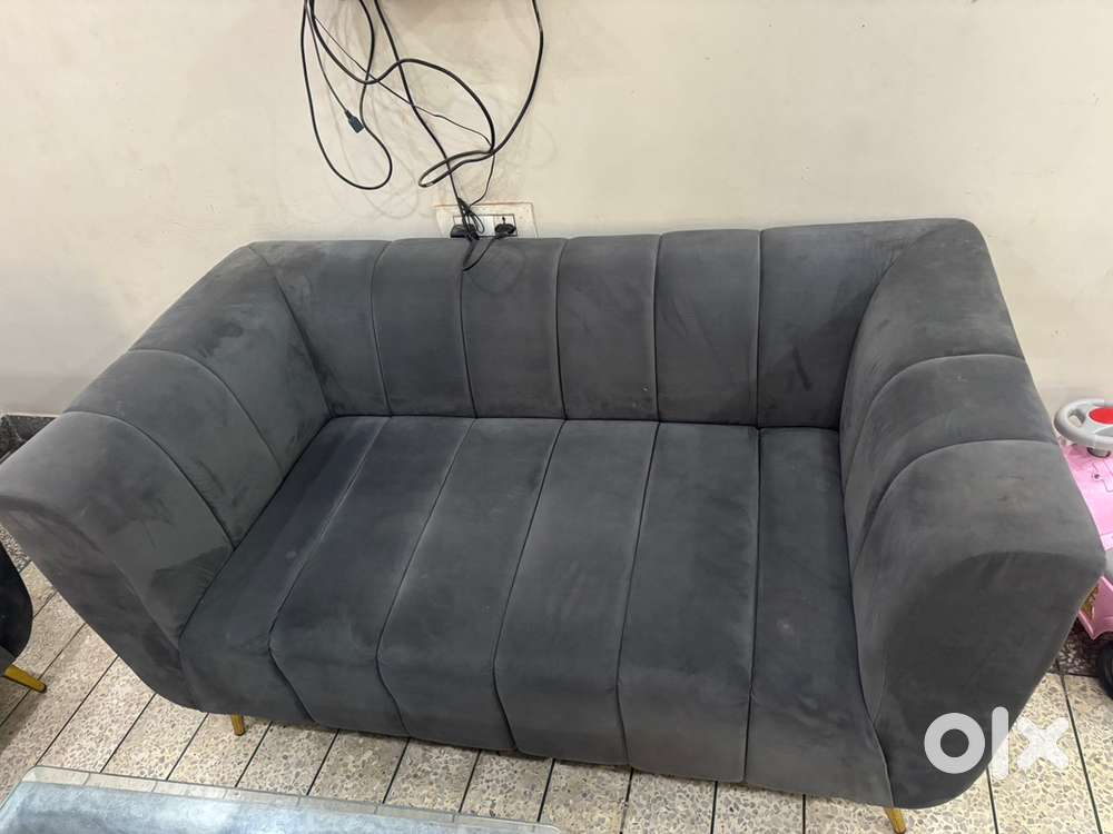 2+2 seater sofa