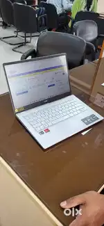 Acer swift go model no.SFG14-41-R6G9